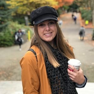 Meet your Posher, Kaitlynn